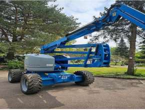 2007 Genie Z45/25J 4WD Articulating Boom Lift