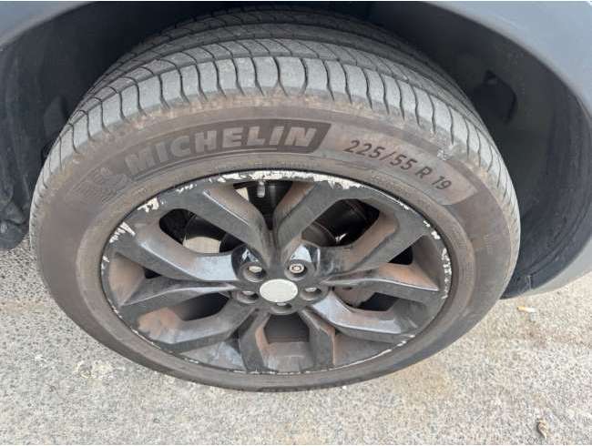 2016 Land Rover Discovery Sport Grey