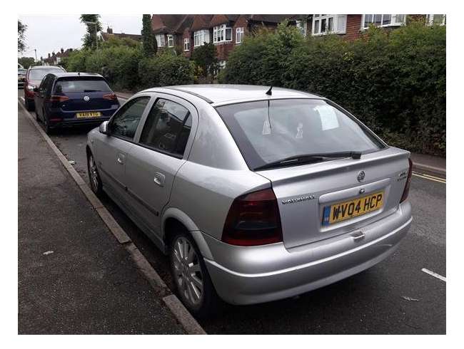 2004 Vauxhall Astra Silver