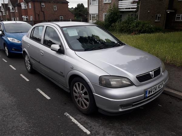 2004 Vauxhall Astra Silver