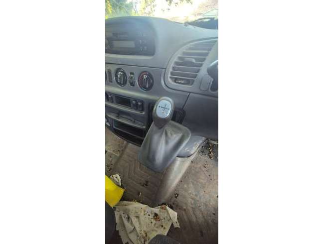 2005 Mercedes Silver