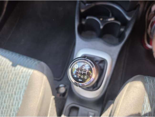 2012 Toyota Yaris Black