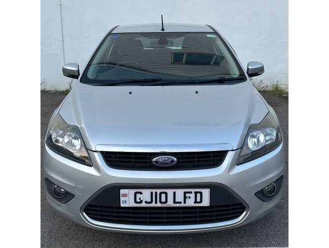 2010 Ford Focus Silver