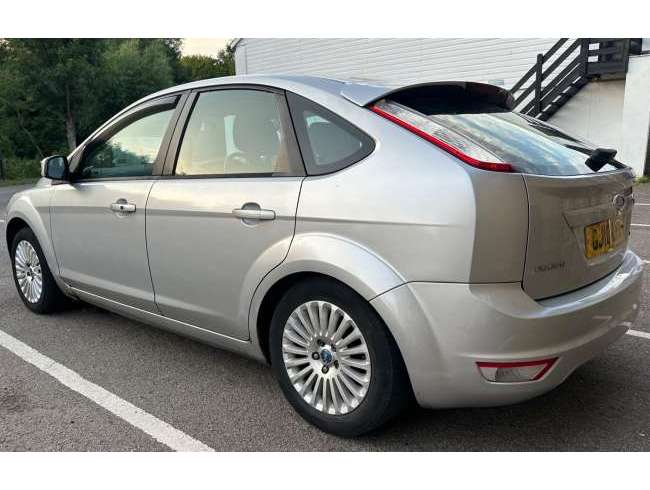 2010 Ford Focus Silver