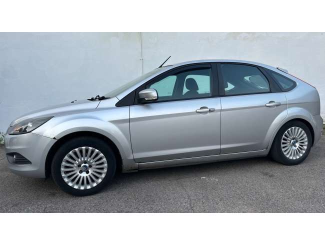 2010 Ford Focus Silver