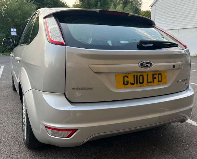2010 Ford Focus Silver