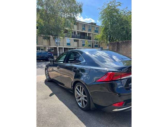 2017 Lexus IS 300h F SPORT Hybrid Auto | 66,700 Miles | Heated & Ventilated Seat