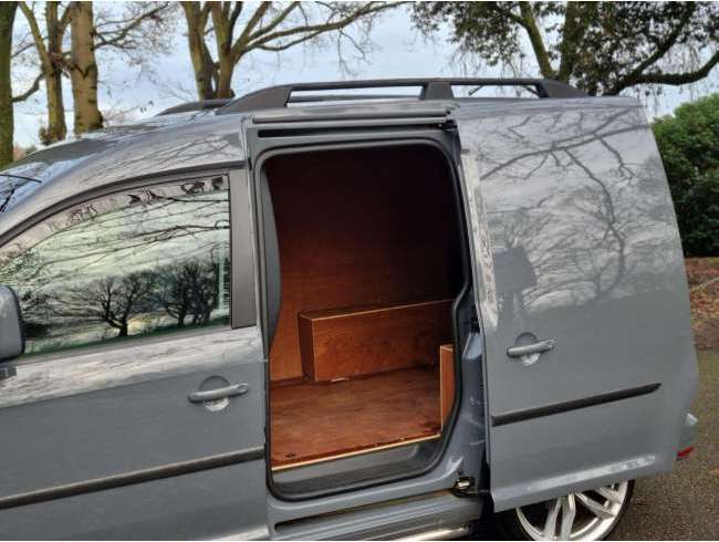 2017 Volkswagen Caddy Grey 2.0 TDI BlueMotion Tech Highline