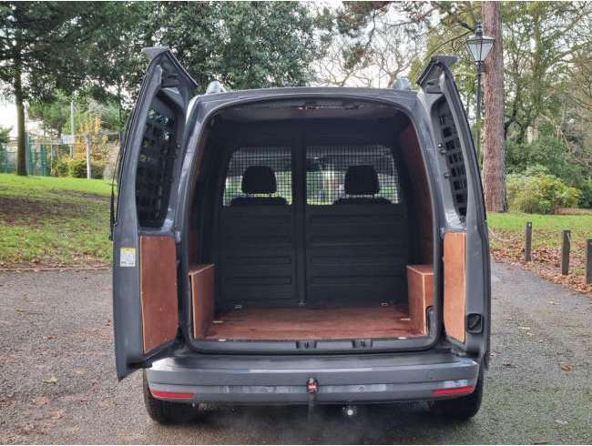 2017 Volkswagen Caddy Grey 2.0 TDI BlueMotion Tech Highline