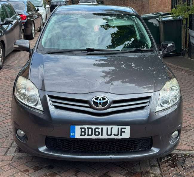 2011 Toyota Auris Grey manual 118k d4d 1.4cc