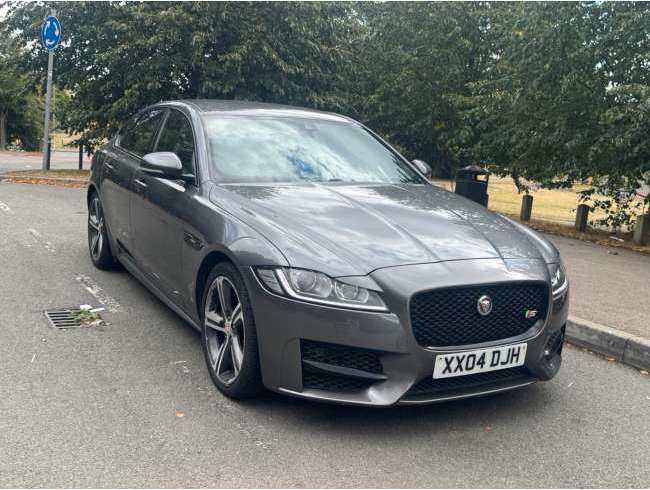 2015 Jaguar XF Grey
