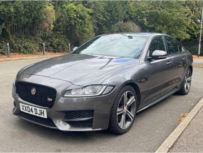 2015 Jaguar XF Grey