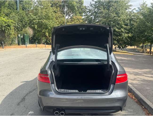 2015 Jaguar XF Grey