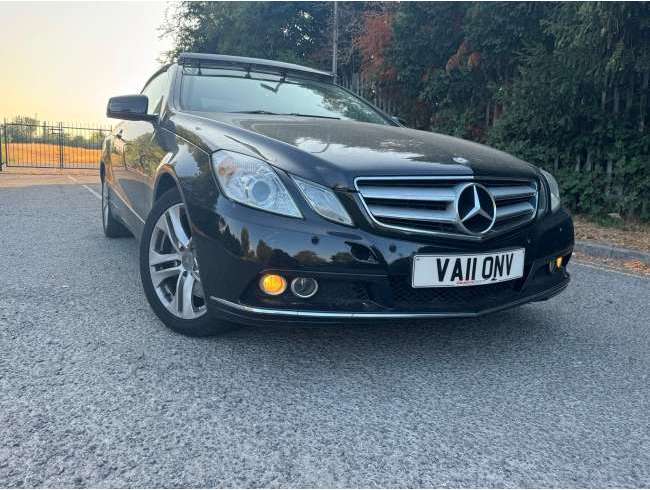 2011 Mercedes-Benz Black