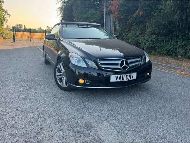 2011 Mercedes-Benz Black