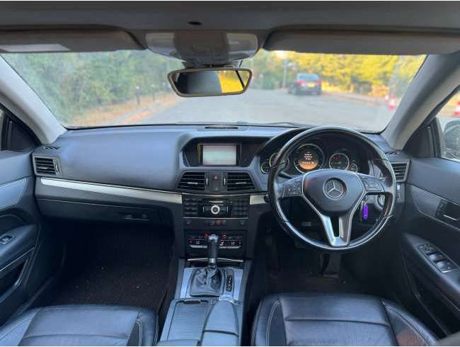 2011 Mercedes-Benz Black