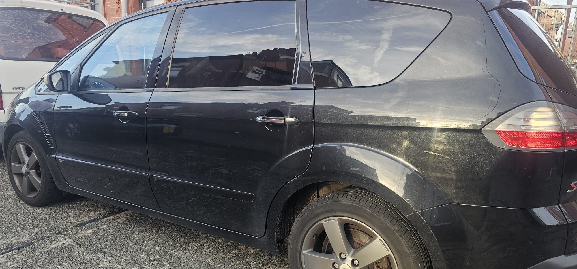 2009 Ford S-Max Black