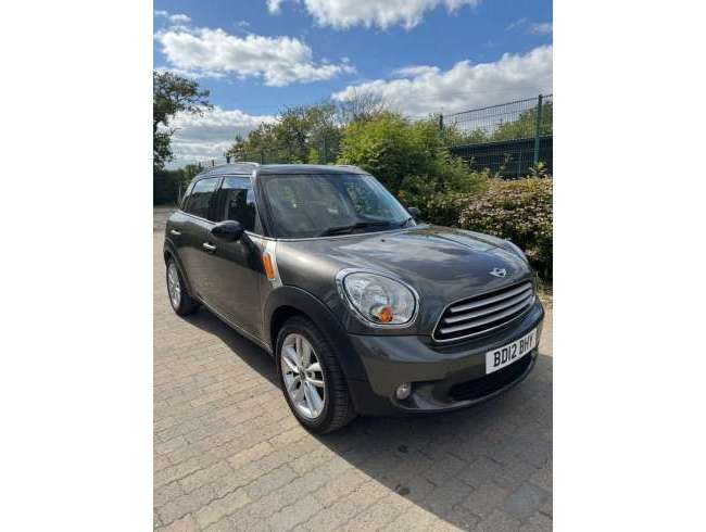 2012 MINI Countryman Cooper 1.6 Automatic Chili Pack