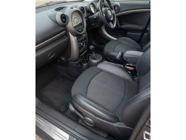 2012 MINI Countryman Cooper 1.6 Automatic Chili Pack