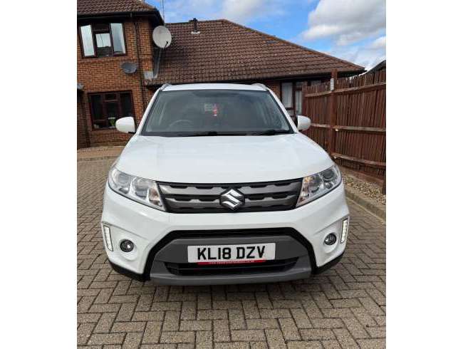 2018 Suzuki Vitara White