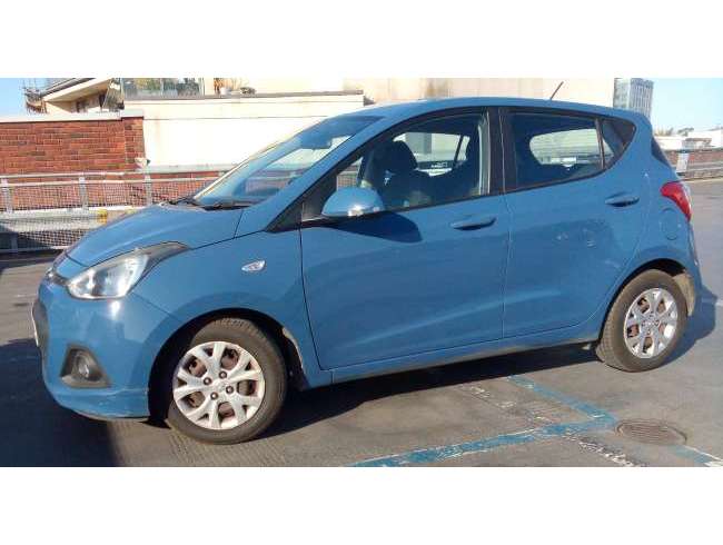 2015 Hyundai i10 Blue