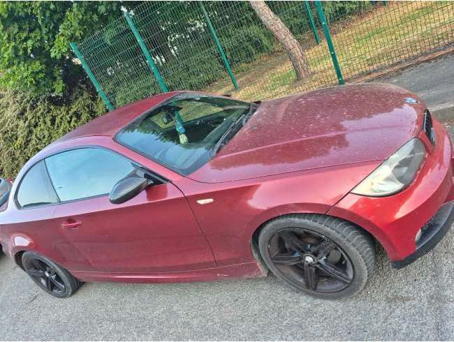 2009 BMW 1 Series Red