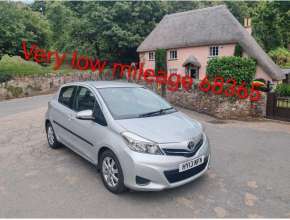 Very low mileage 68364 /Mot NO advisory 2013 Toyota Yaris 1.33 Dual VVT-I petrol 2013 
