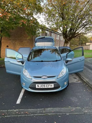 2009 Ford Fiesta Blue