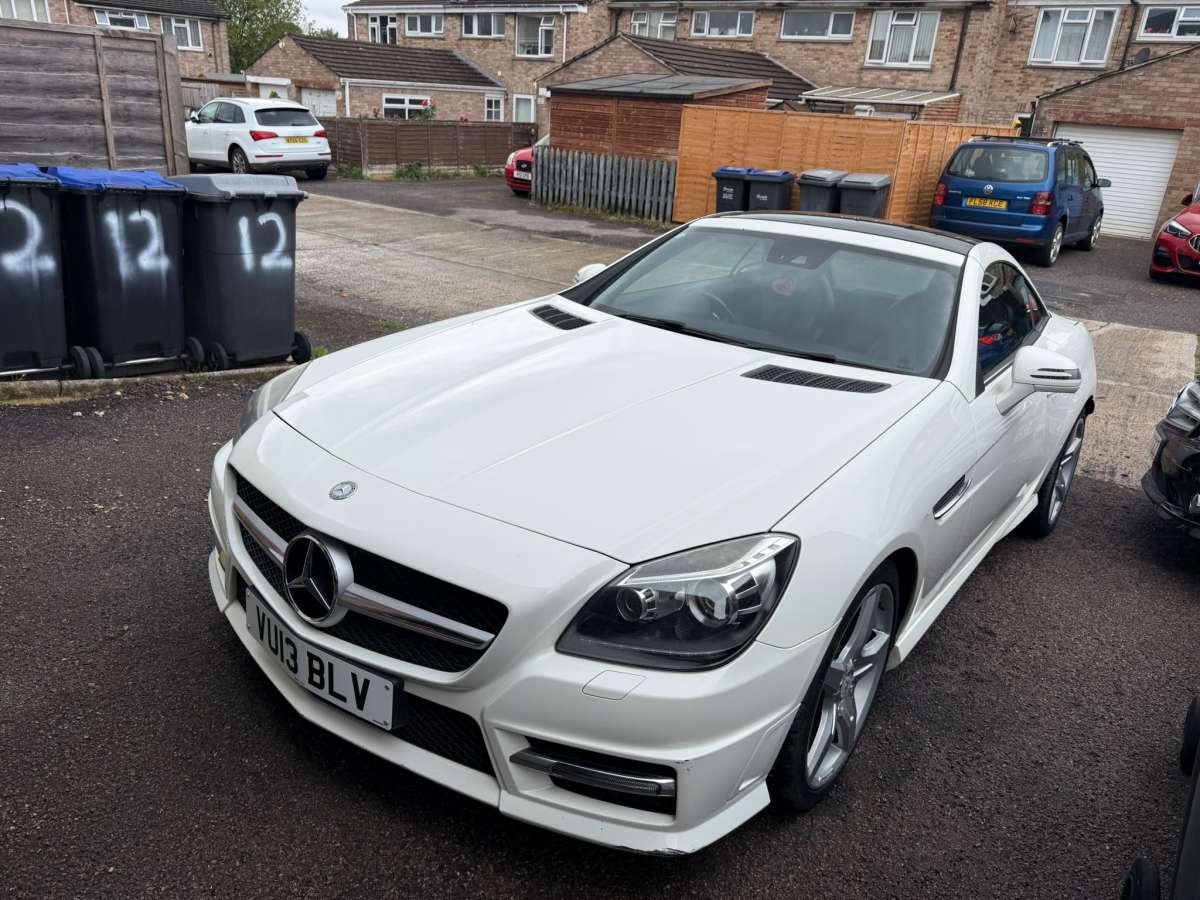 2013 Mercedes-Benz White