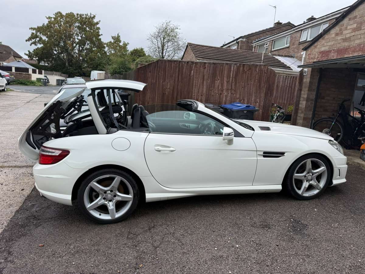 2013 Mercedes-Benz White