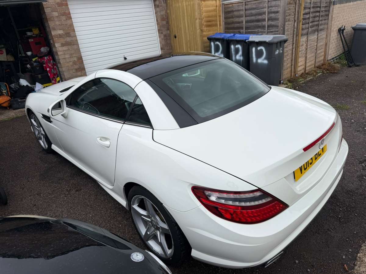 2013 Mercedes-Benz White