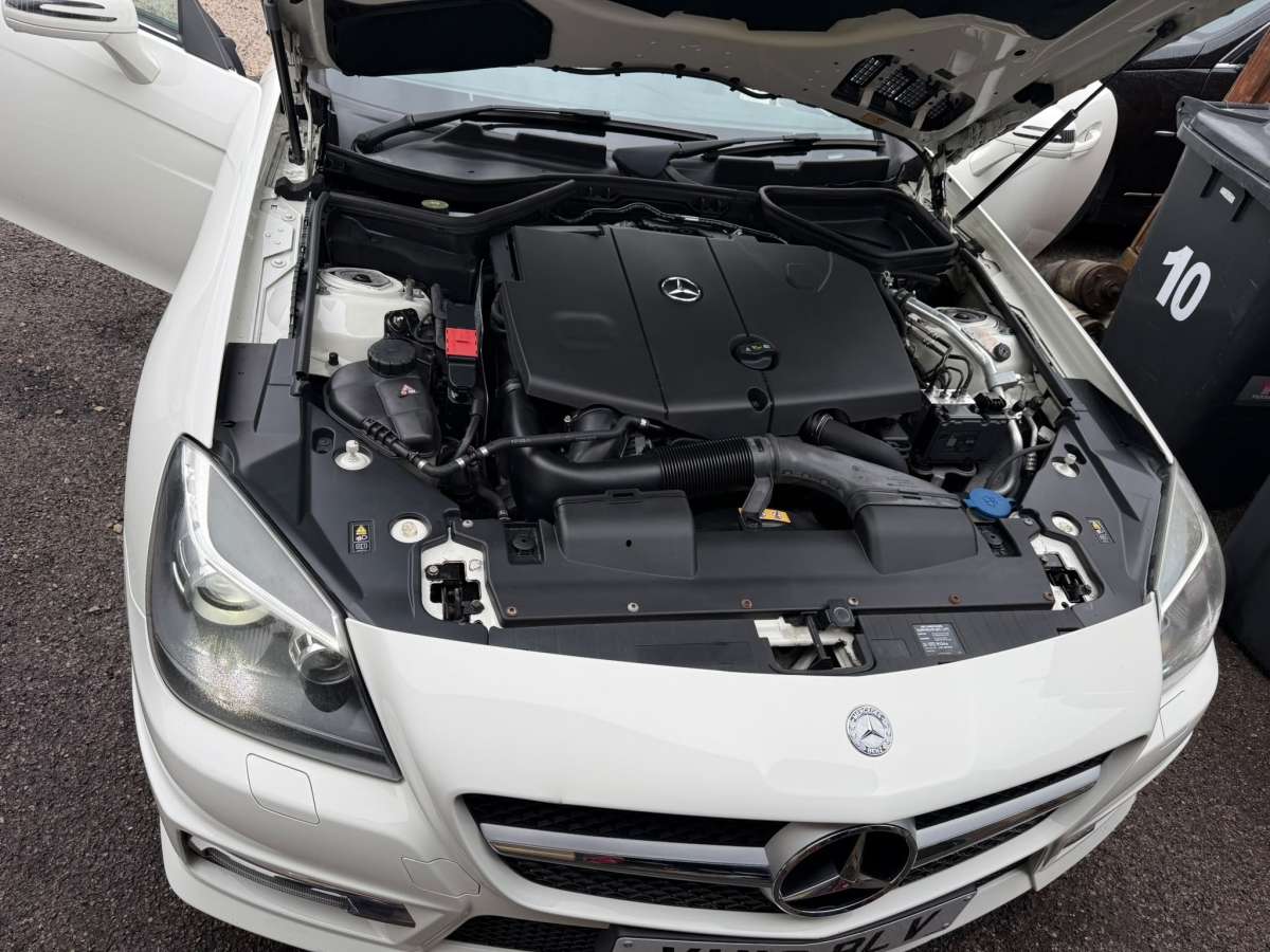 2013 Mercedes-Benz White