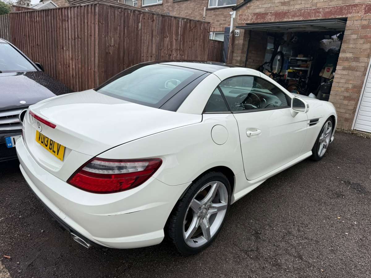 2013 Mercedes-Benz White