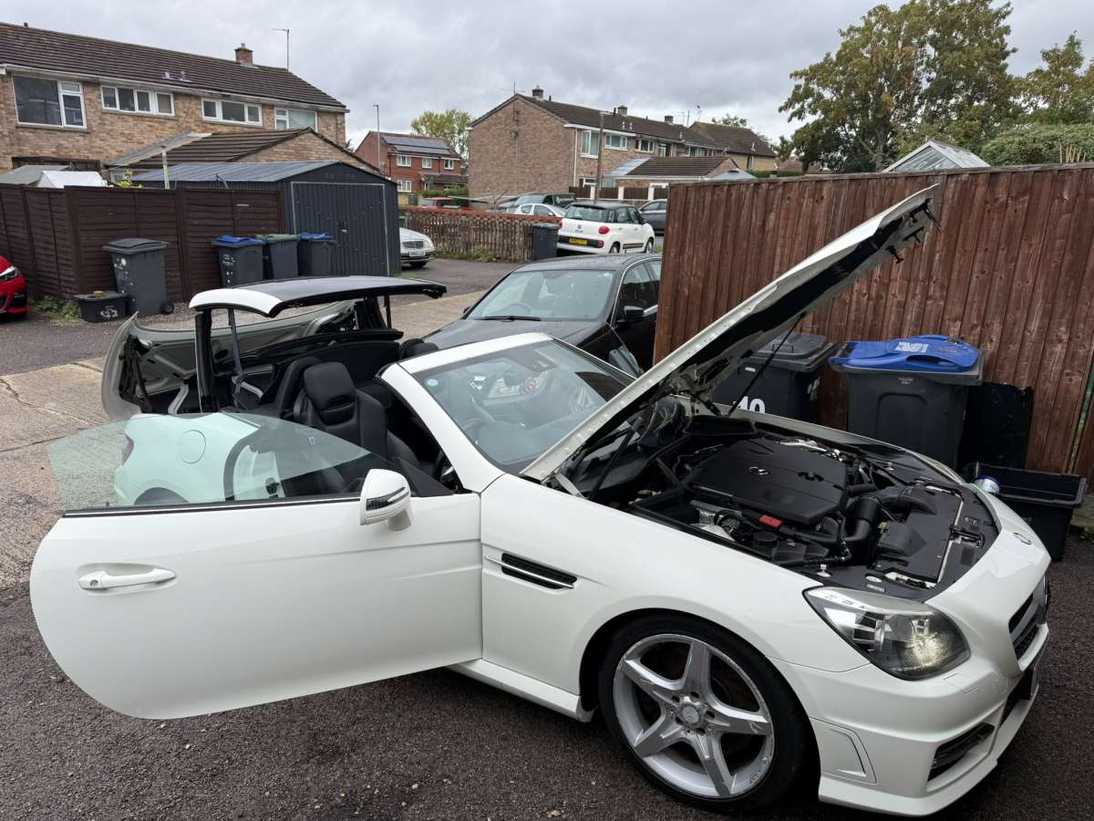 2013 Mercedes-Benz White
