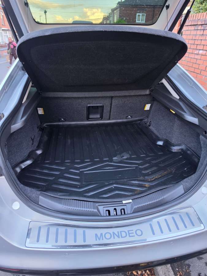 2015 Ford mondeo