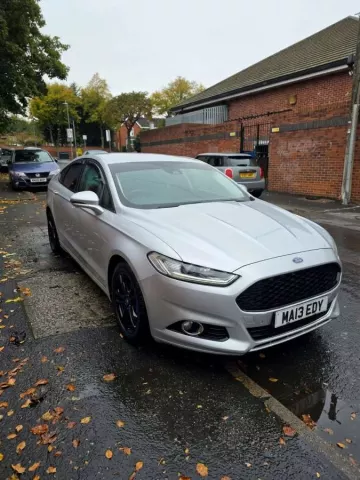 2015 Ford mondeo
