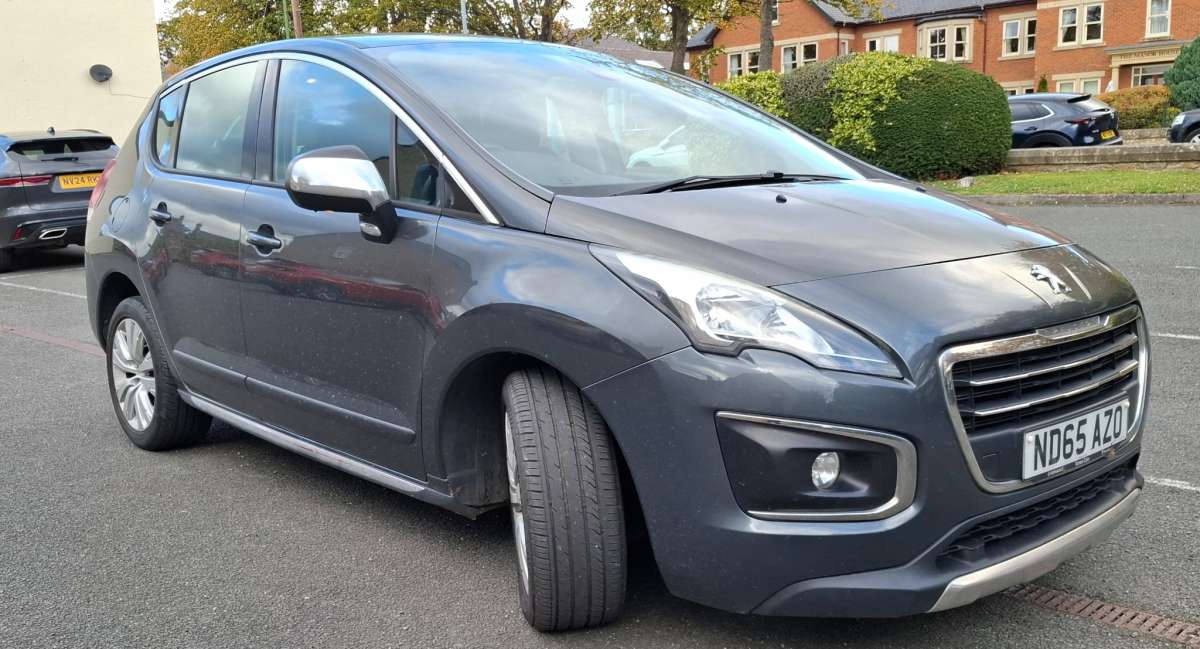 Peugeot 3008 Active 1.6 Blue HDI S/S – 2015