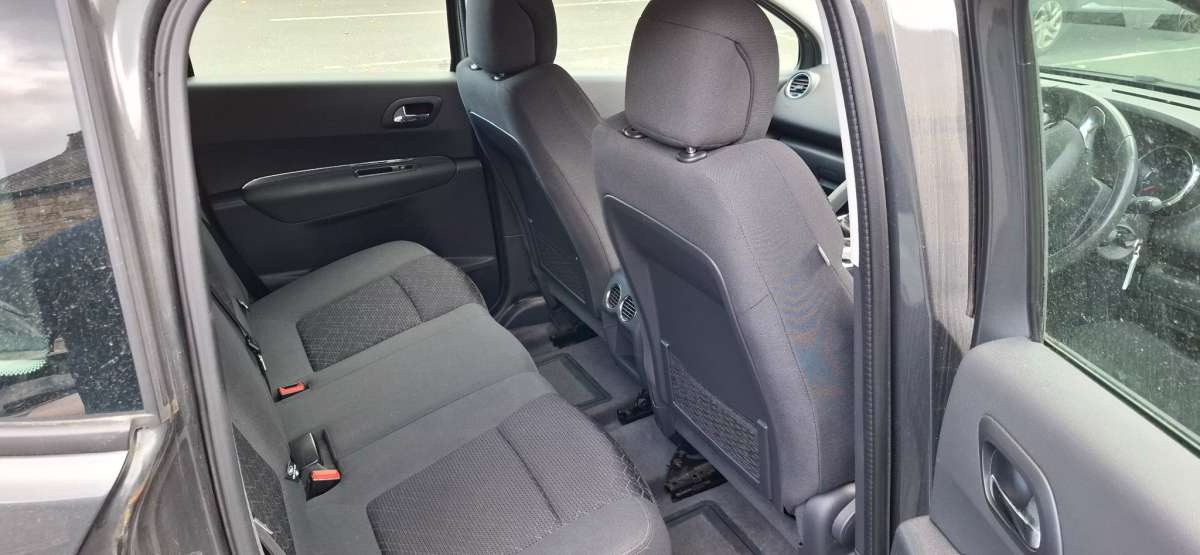Peugeot 3008 Active 1.6 Blue HDI S/S – 2015