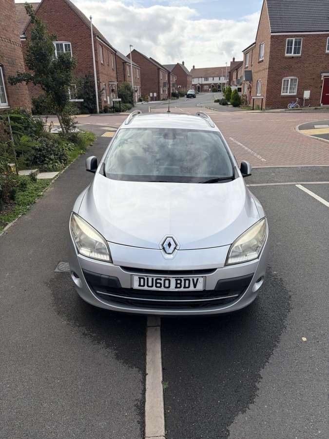 2010 Renault Megane Silver