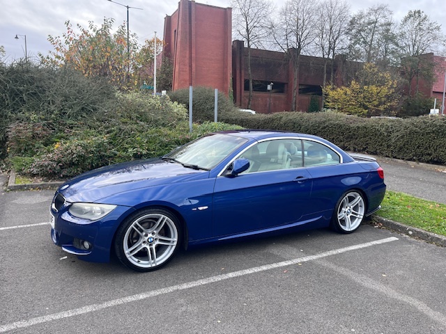 2010 BMW 3 Series Blue