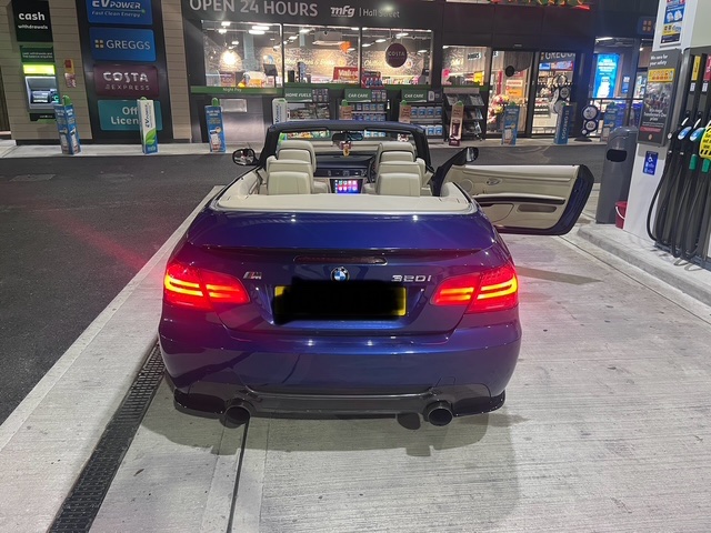 2010 BMW 3 Series Blue