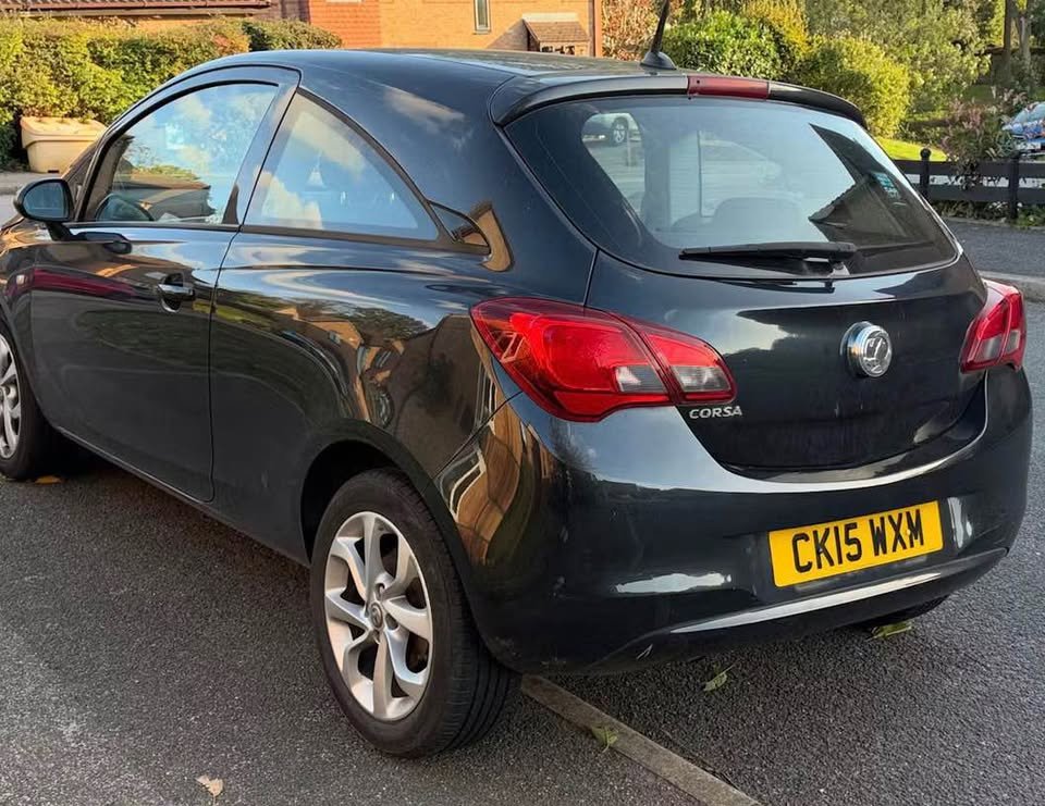 2015 Vauxhall Corsa Black