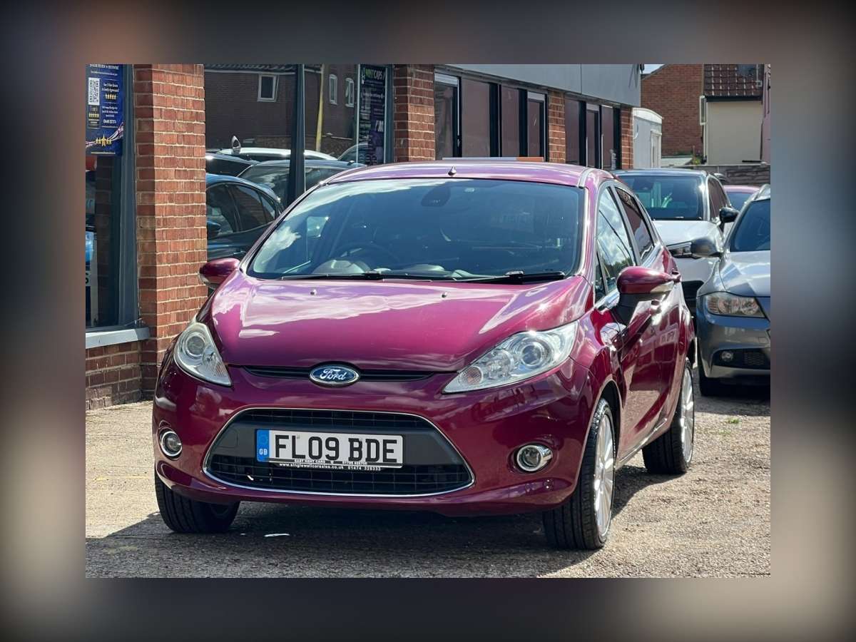 2009 Ford Fiesta 1.4 Titanium Hatchback 5dr Petrol Automatic (154 g/km, 94 bhp)