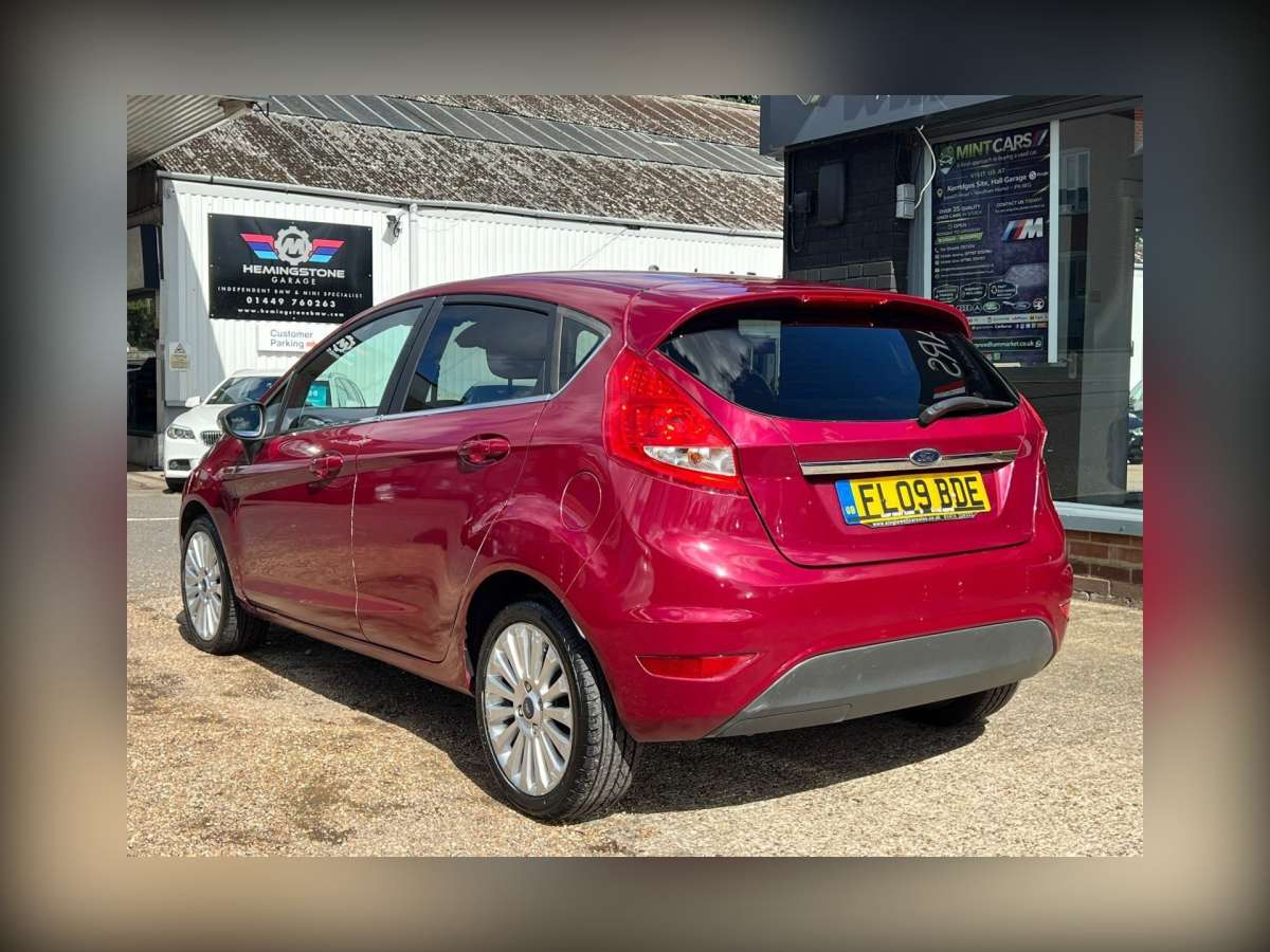 2009 Ford Fiesta 1.4 Titanium Hatchback 5dr Petrol Automatic (154 g/km, 94 bhp)