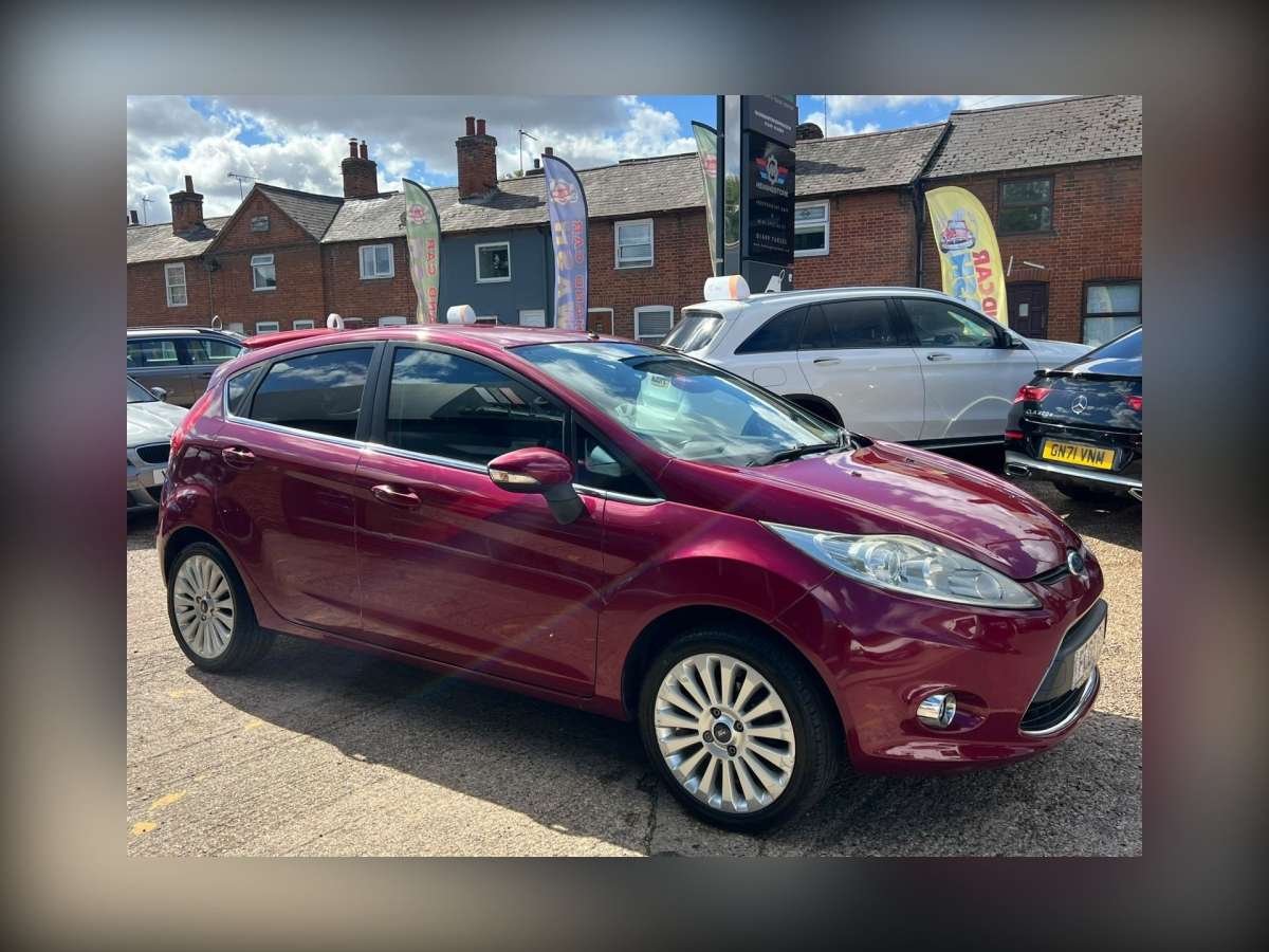 2009 Ford Fiesta 1.4 Titanium Hatchback 5dr Petrol Automatic (154 g/km, 94 bhp)