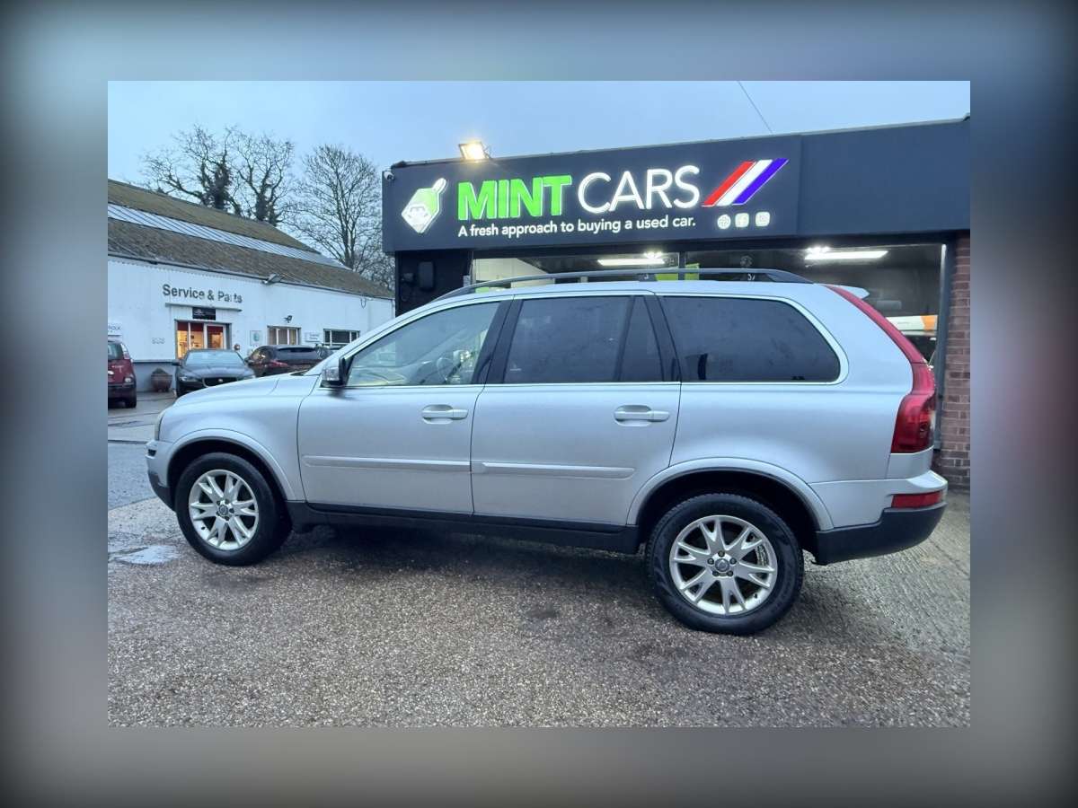 2007 Volvo XC90 2.4 D5 SE SUV 5dr Diesel Geartronic AWD (239 g/km, 182 bhp)
