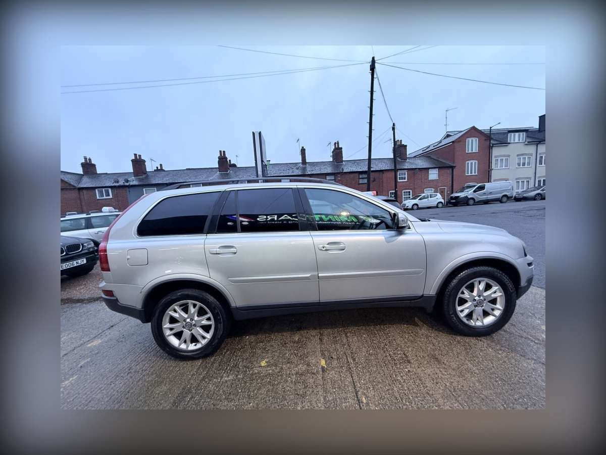 2007 Volvo XC90 2.4 D5 SE SUV 5dr Diesel Geartronic AWD (239 g/km, 182 bhp)