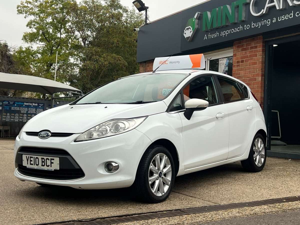 2010 Ford Fiesta 1.4 TDCi Zetec Hatchback 5dr Diesel Manual (110 g/km, 67 bhp)