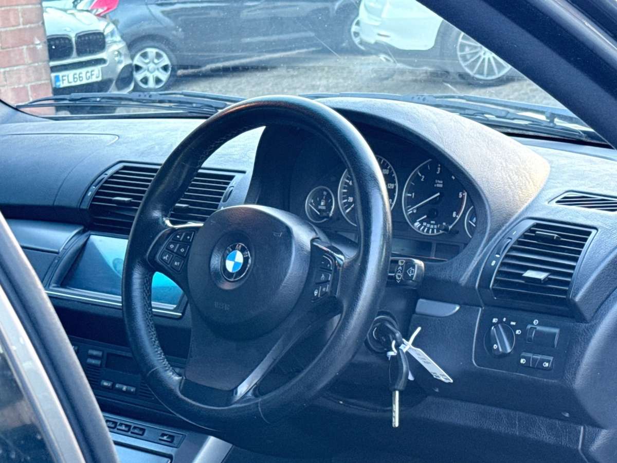 2006 BMW X5 3.0d Sport SUV 5dr Diesel Auto 4WD Euro 4 (218 ps)