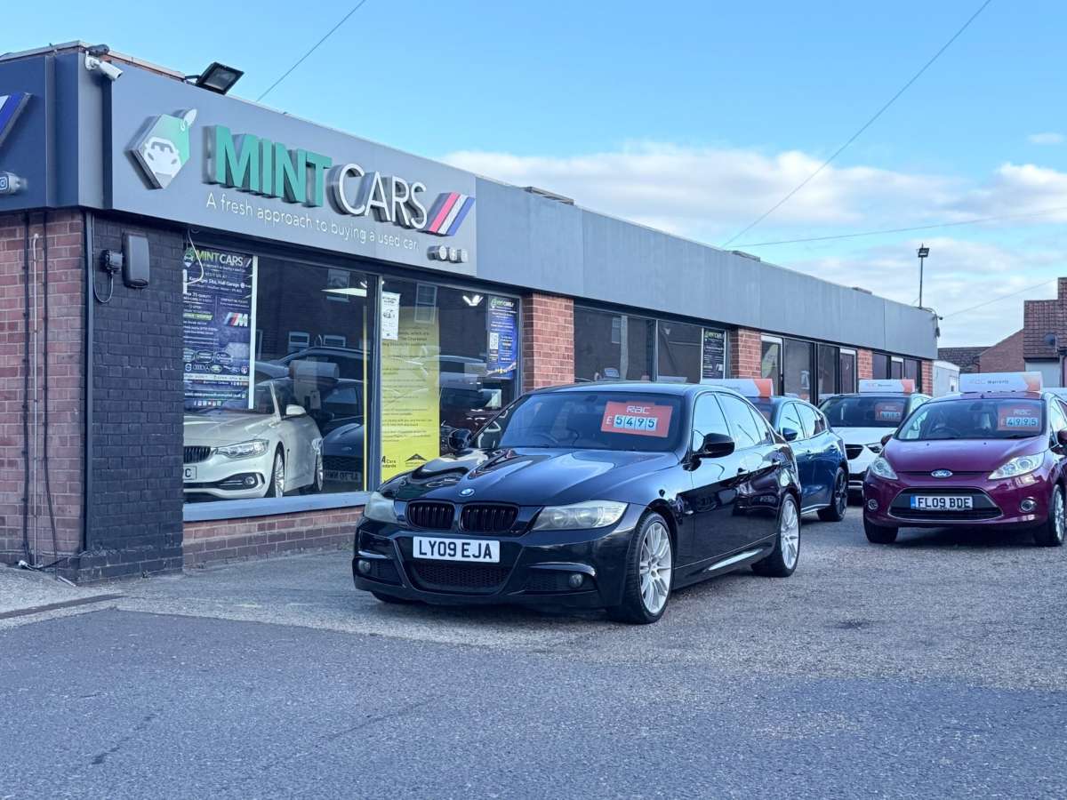 2009 BMW 3 Series 2.0 320i M Sport Saloon 4dr Petrol Steptronic Euro 4 (170 ps)